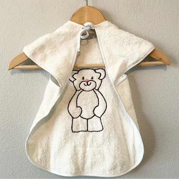 Handmade Baby Bib Apron with Fuzzy Bear - Picture 2 of 4